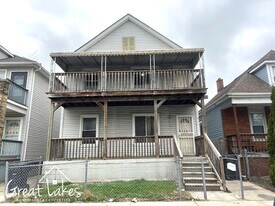 8126 Gartner St in Detroit, MI - Building Photo