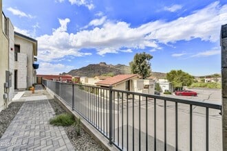 1 Easy St in Carefree, AZ - Building Photo - Building Photo