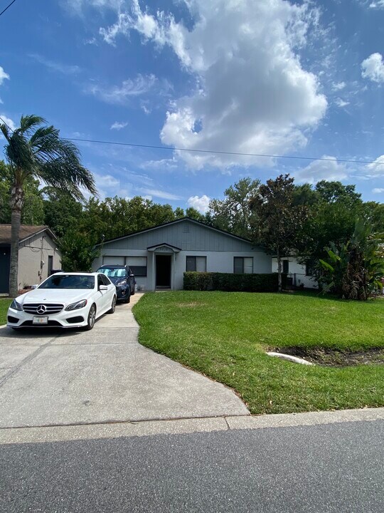 5210 Sunrise Blvd in Orlando, FL - Building Photo