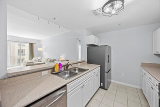 1203 Town Center Dr in Jupiter, FL - Building Photo - Building Photo