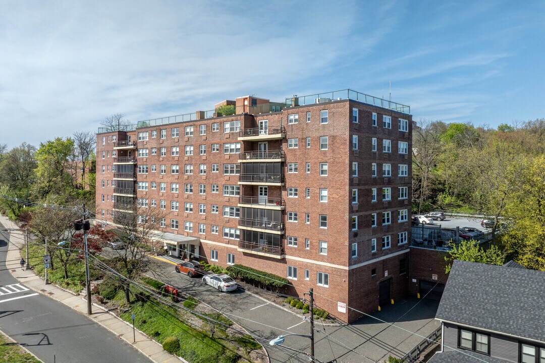 Dorchester Apartments in Montclair, NJ - Building Photo