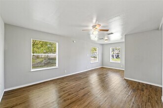 710 13th St N in Texas City, TX - Building Photo - Building Photo