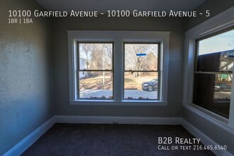 10100 Garfield Ave in Cleveland, OH - Building Photo - Building Photo