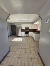 7801 Sun St in New Orleans, LA - Building Photo - Building Photo