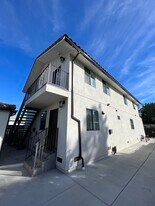 8677 Dearborn Ave in South Gate, CA - Building Photo