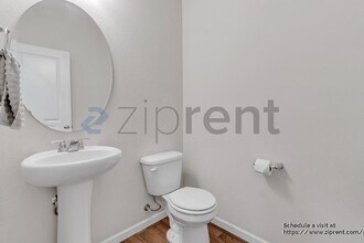 2908 S White Salmon Dr in Ridgefield, WA - Building Photo - Building Photo