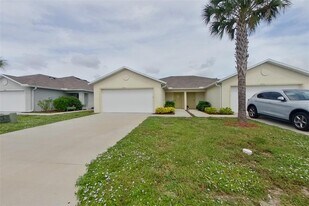 18318 Gibraltar Ln in Lehigh Acres, FL - Building Photo