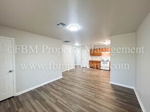 202 Church St in Milford, TX - Building Photo - Building Photo