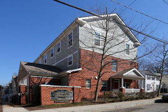 Obery Court in Annapolis, MD - Building Photo - Building Photo