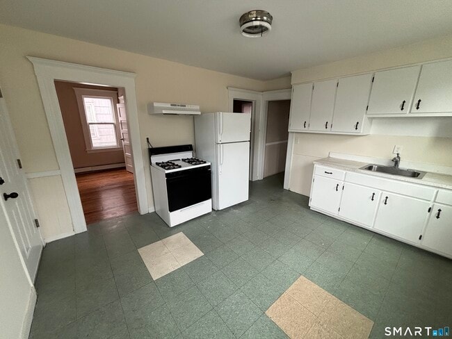 182 Sheridan St in Bridgeport, CT - Building Photo - Building Photo