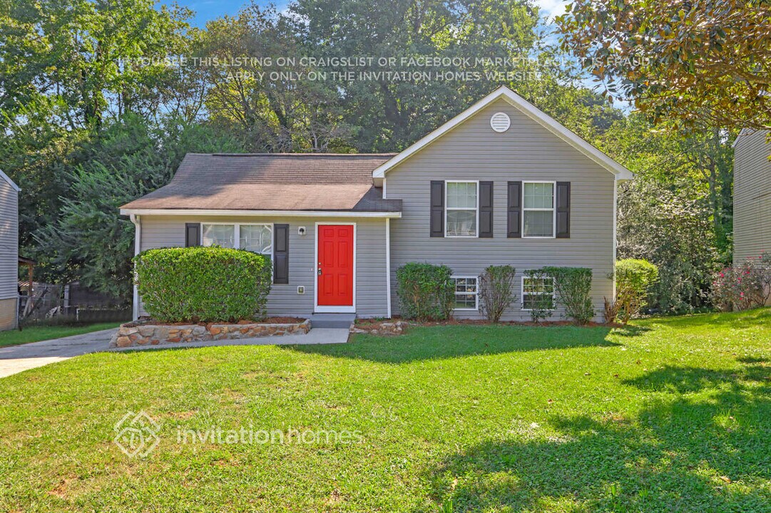 5255 Sweet Air Ln in Stone Mountain, GA - Foto de edificio