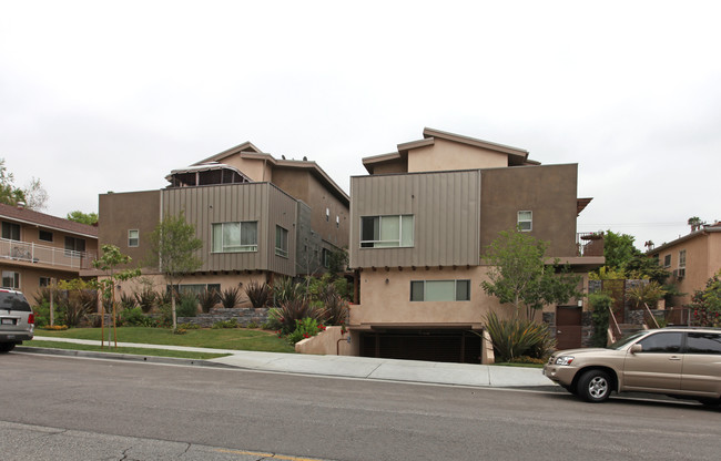 1308 N Central Ave in Glendale, CA - Building Photo - Building Photo