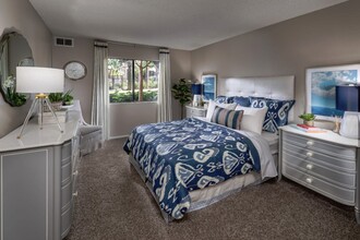 Parcwood in Corona, CA - Building Photo - Building Photo