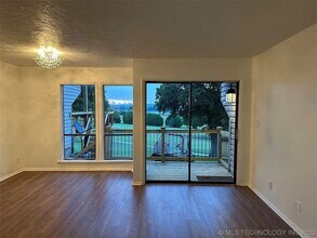 123 Falconhead Dr in Burneyville, OK - Foto de edificio - Building Photo