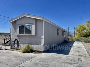 1410 Mohave Cir in Bullhead City, AZ - Building Photo - Building Photo