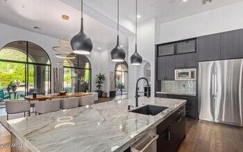 16469 N 113th Way in Scottsdale, AZ - Building Photo - Building Photo