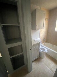 4617 Market St photo'