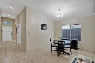 1635 SE 20th Pl in Homestead, FL - Building Photo - Building Photo