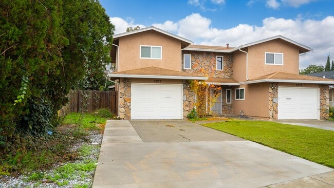 2077 Peach Tree Dr in Fairfield, CA - Building Photo - Building Photo