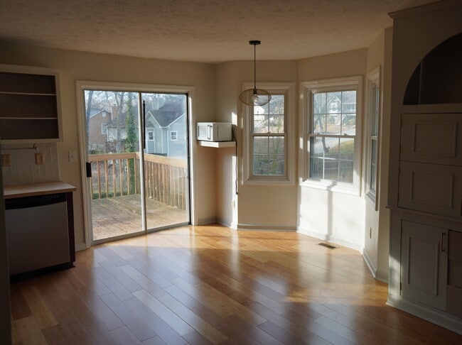 218 John Wesley Dr in Dallas, GA - Building Photo - Building Photo