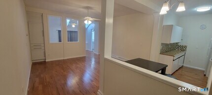 109 Wooster St in Bethel, CT - Building Photo - Building Photo