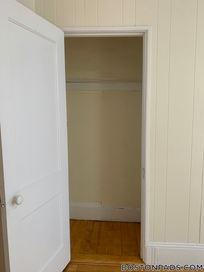 437 Cambridge St, Unit 23 in Boston, MA - Building Photo - Building Photo