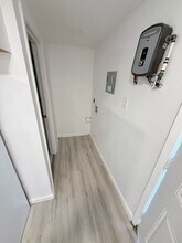 423 E Sears St-Unit -Back House in Denison, TX - Building Photo - Building Photo