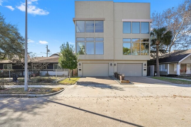 6403 Westcott St in Houston, TX - Building Photo - Building Photo
