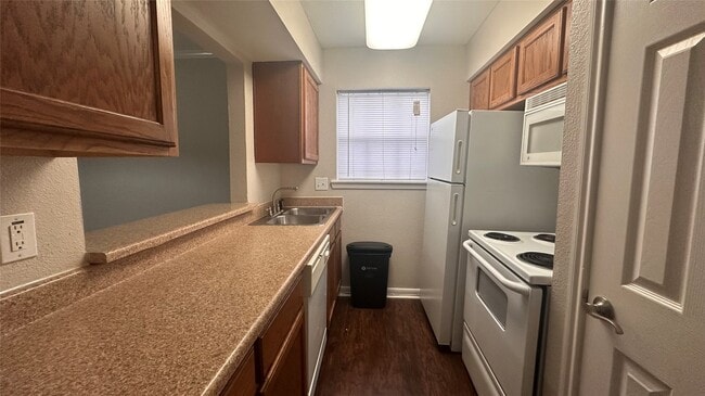 property at 2825 Bellefontaine