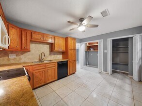 15522 Winter Briar Dr in Missouri City, TX - Building Photo - Building Photo