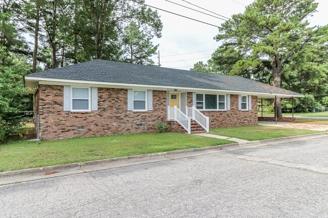 property at 521 N Fairview Rd