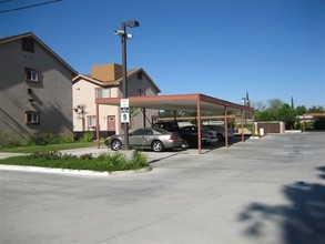 Beaumont Villas in Beaumont, CA - Building Photo - Building Photo