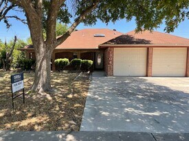 2304 Hunt Dr in Killeen, TX - Building Photo