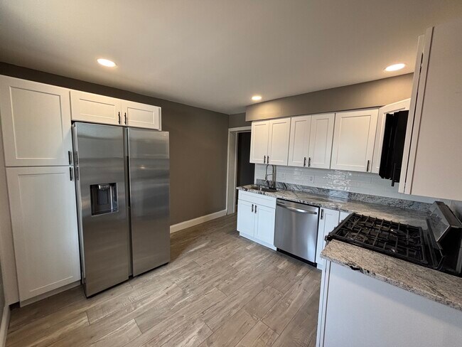 4516 Ritchie St, Unit B in Philadelphia, PA - Building Photo - Building Photo