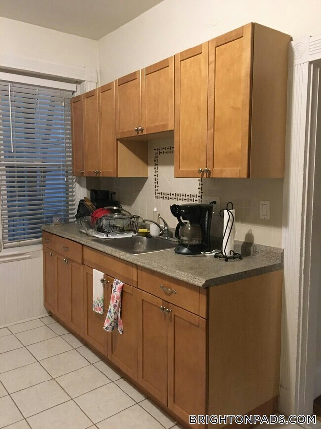 44 Brackett St-Unit -1 in Boston, MA - Building Photo - Building Photo