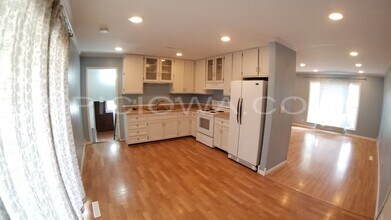 420 W Post Rd SW in Cedar Rapids, IA - Building Photo - Building Photo