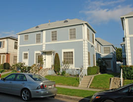 330 N Gardner St Apartments