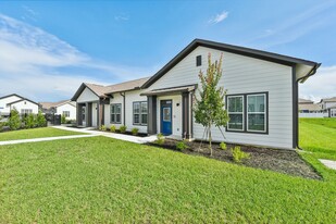 Inspire Homes Wildwood in Wildwood, FL - Building Photo