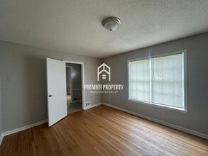 5288 Oak Meadow Ave in Memphis, TN - Building Photo - Building Photo