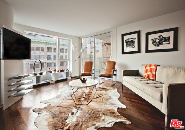 property at 6250 Hollywood Blvd