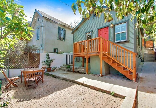 property at 654 Amador St