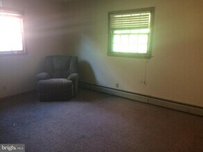 925 St Clair Ave, Unit B-LOWER in Charlottesville, VA - Building Photo - Building Photo