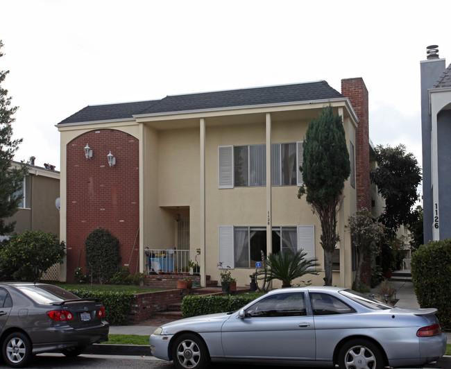 1128 23rd St in Santa Monica, CA - Foto de edificio - Building Photo