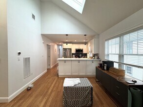 63 Fairfax St in Somerville, MA - Building Photo - Building Photo