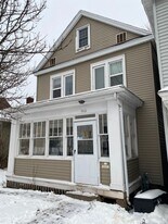 1112 E 6th St in Duluth, MN - Building Photo