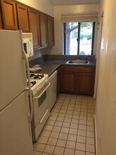 3829 Davis Pl NW in Washington, DC - Building Photo - Building Photo