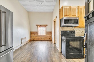 32 E Utah Ave in Payson, UT - Building Photo - Building Photo