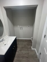 2937 Mission Rd, Unit B in Pensacola, FL - Building Photo - Building Photo