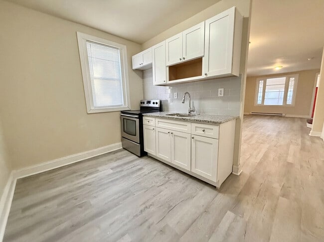 5635 Hadfield St in Philadelphia, PA - Building Photo - Building Photo