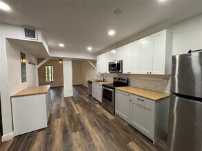 53 Ann Lee Ln in Tamarac, FL - Building Photo - Building Photo